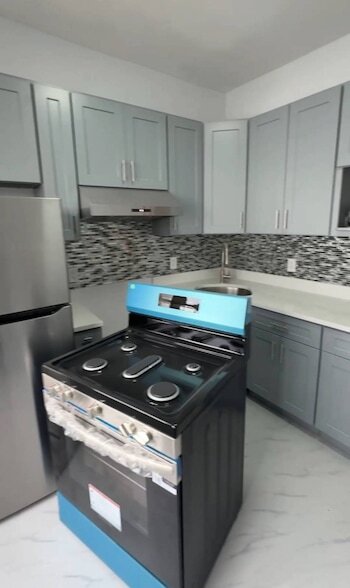 Building Photo - 1805 Gleason Ave Unit 2