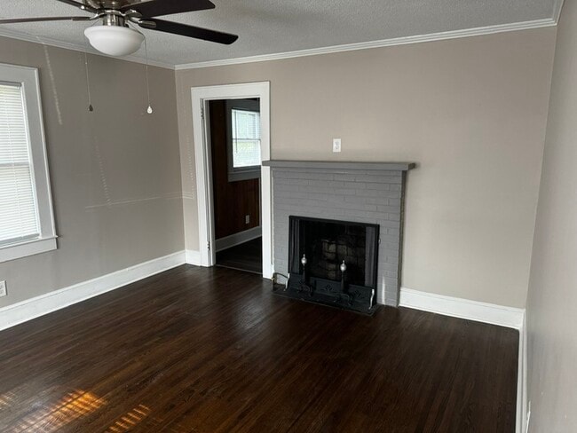 Photo - 618 Elizabeth Ave