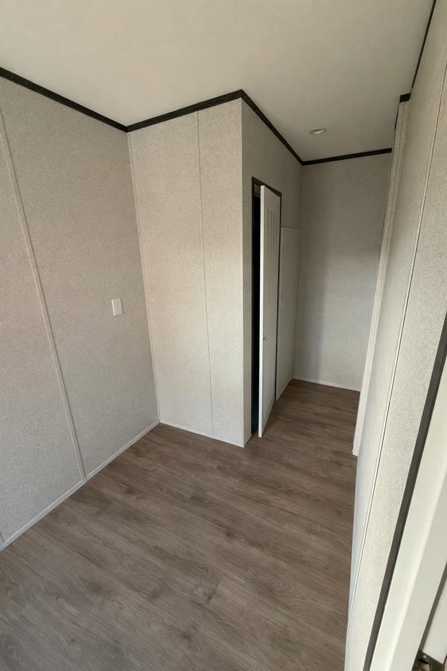 Photo - 6475 Colony Park Dr