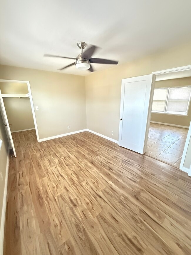 Photo - 180 Glover Ave Unidad 1/2