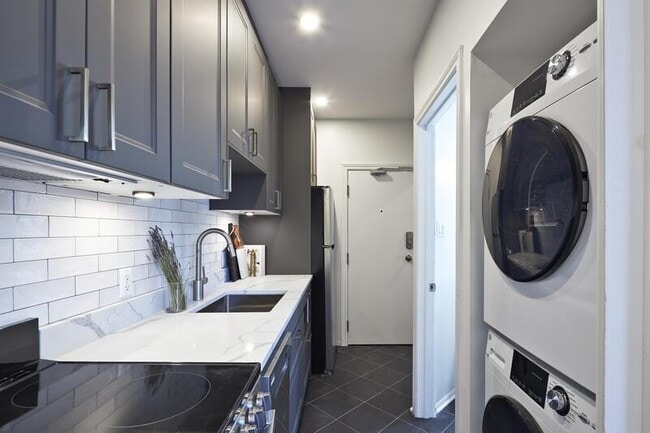 Photo - 331 Catherine St