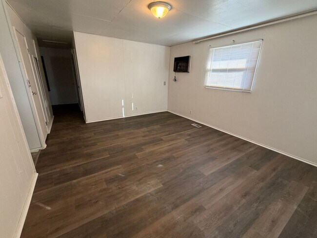 Photo - Cozy Three Bedroom/One Bath Home w/Fenced Back Yard