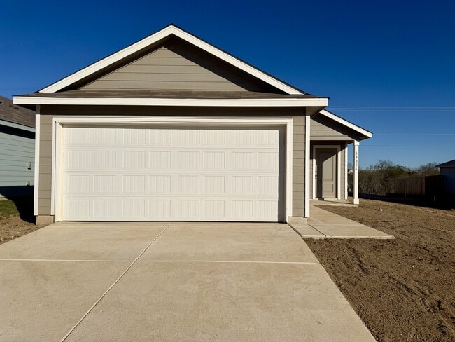 Building Photo - 14536 Azzurro Stone