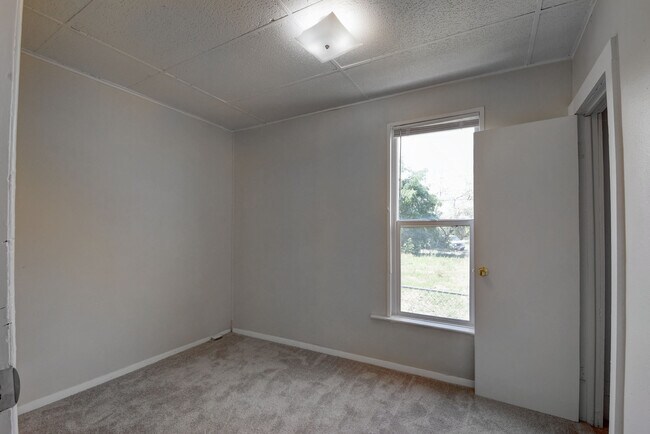 Photo - 1234 E 27th Ave