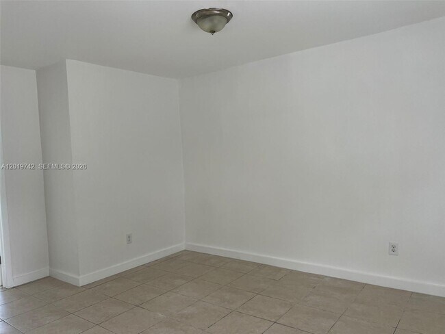 Photo - 4245 NW 24th Ave Unit 1