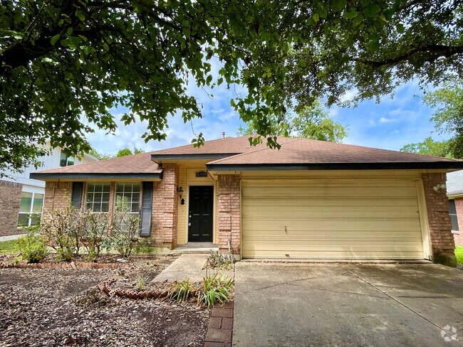 Building Photo - SPACIOUS HOME - NEW FLOORING! - 2 LIVING A...