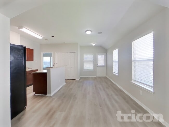 Photo - 21455 Wilona Way