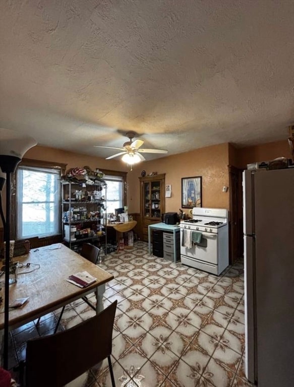 Photo - 2 Rena St Unit 1