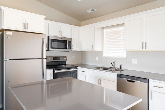 Photo - Modern Elegance Beckons at Summerland Park: Discover New 2 Bed, 2 Bath Luxury Living in Waterloo,...