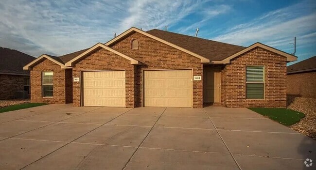 Building Photo - Bell Farms - 14403 Unit B Rental