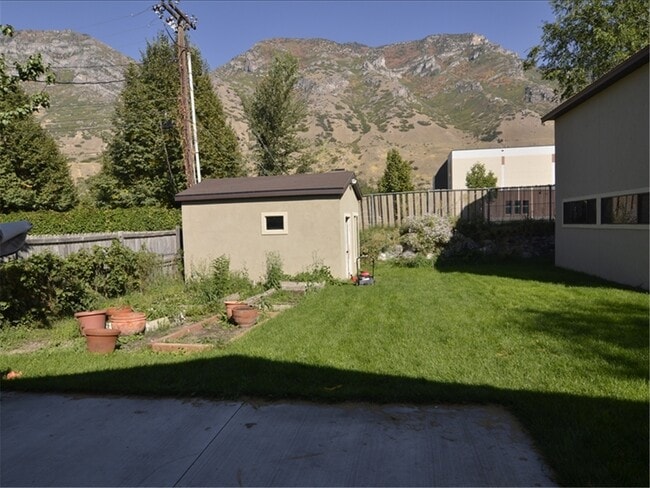 Photo - MUST SEE! Beautiful 4 Bedroom/3 Bathroom Home--Near BYU and Peaks Ice Arena