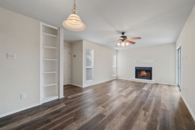 Photo - 18519 Egret Bay Blvd Unidad 1706