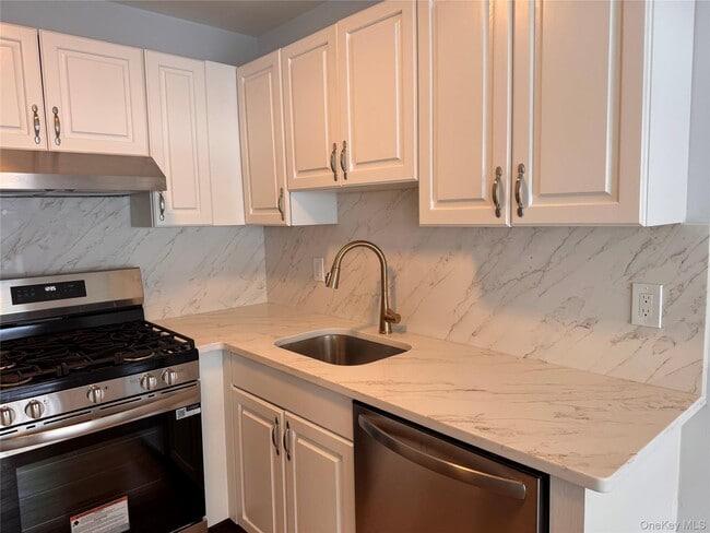 Photo - 197 Ramapo Rd Unit G