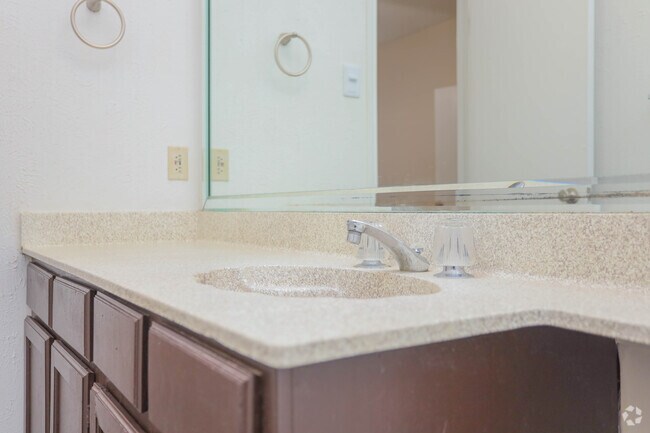 2HAB, 2BA - 1009SF - Onyx