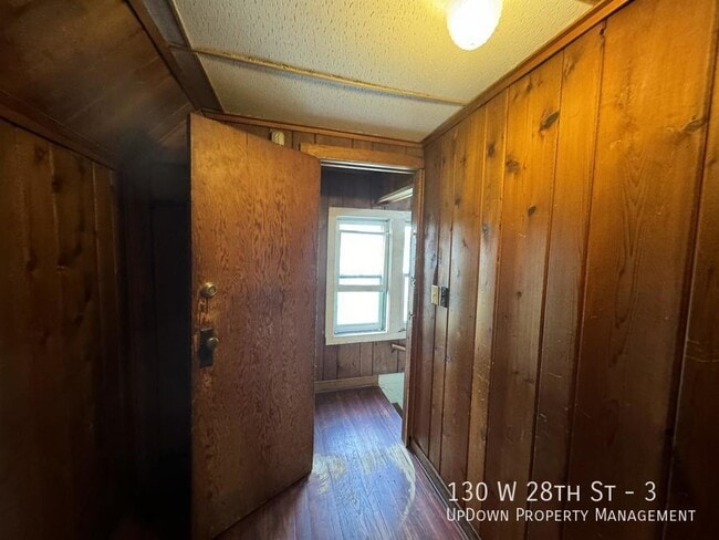 Photo - 130 W 28th St Unit 3