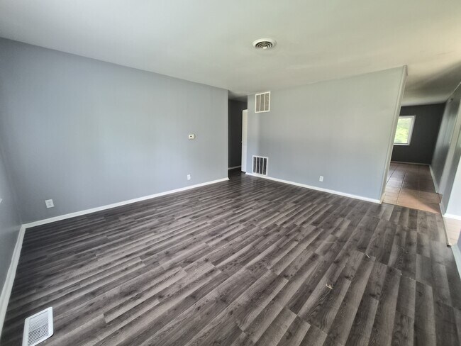 Photo - 3921 Malibu Dr