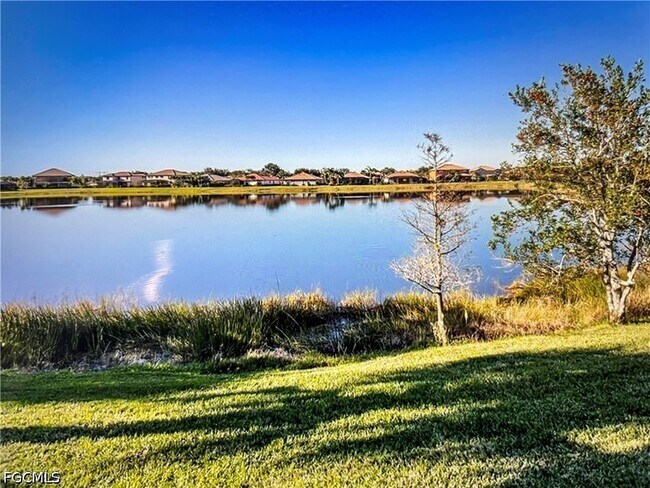 12690 Fairington Way