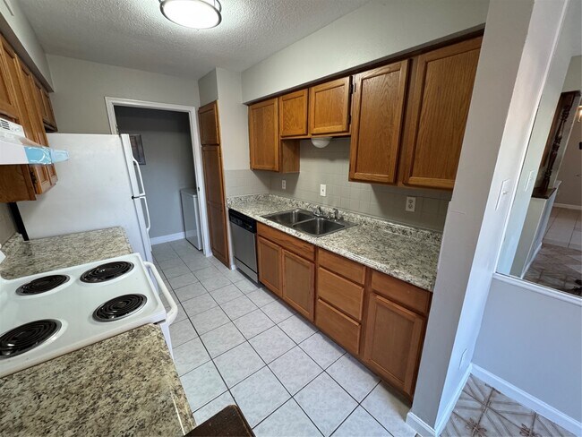 Photo - 7400 Bellerive Dr Unit 1401