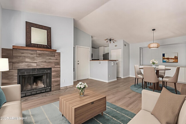 Building Photo - 6550 N 47th Ave Unit 222