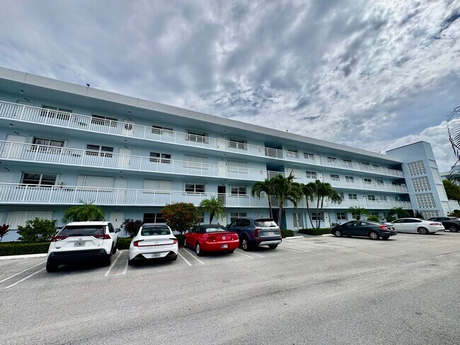 2016 S Federal Hwy Unit 2016 S Federal Hwy, Boynton Beach FL 33435