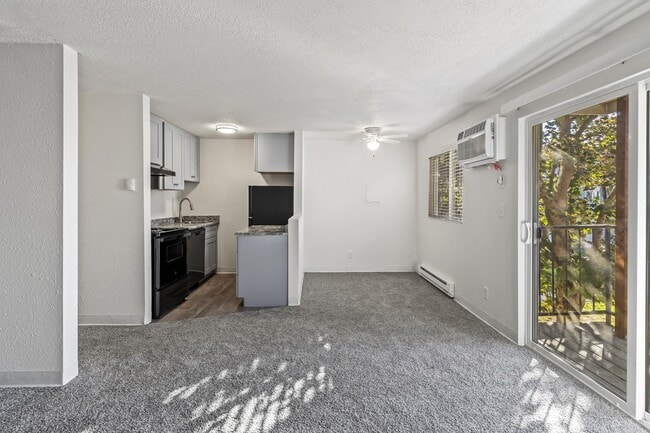 Photo - Valley Pines