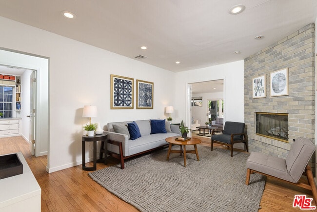 Building Photo - 13451 Friar St