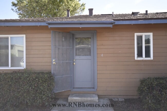 Photo - 2101 Bell Ave