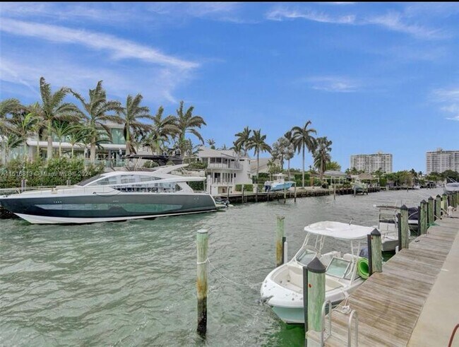 Photo - 11930 N Bayshore Dr Unit 601