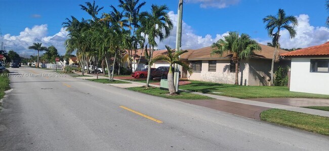 Photo - 1417 SW 139th Ave