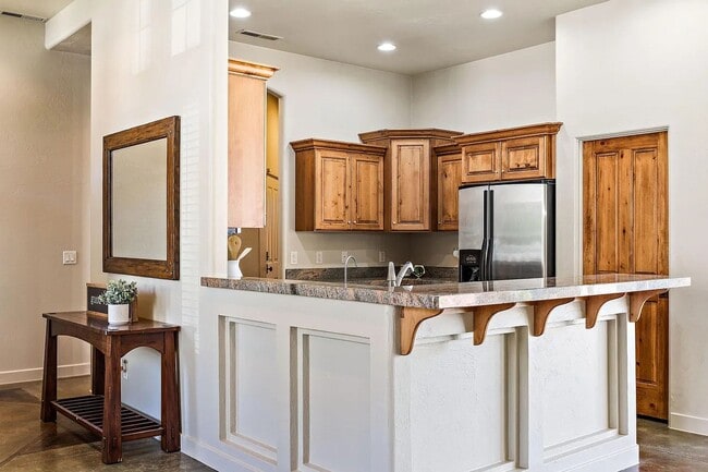 Photo - 3 bed 2 bath home!
