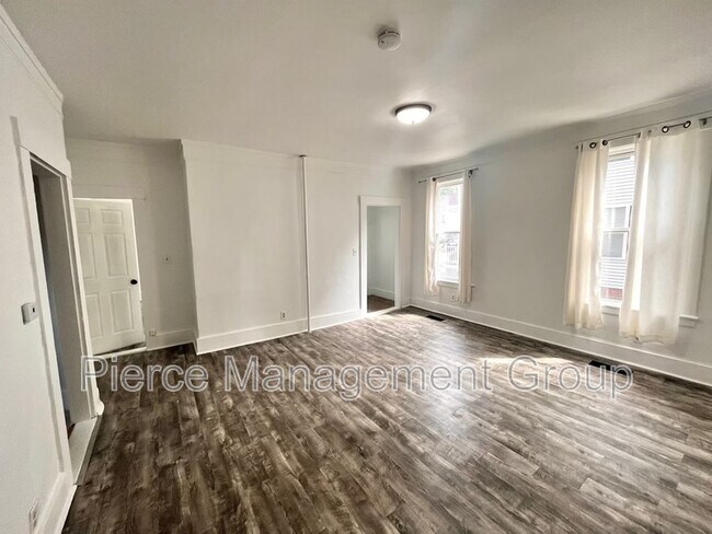 18 Maple St Unit A