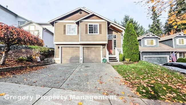 Photo - 821 180th St SW