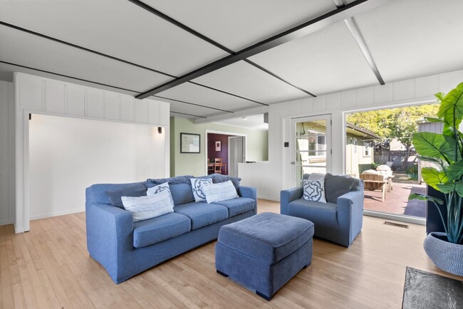 Photo - 414 Vermont Ave