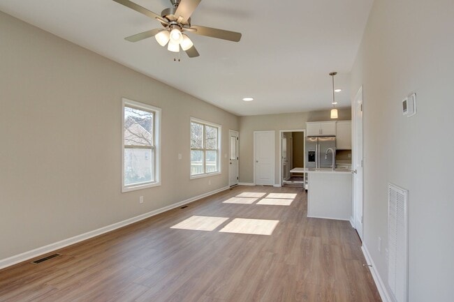 Photo - 420 S 2nd St Unit 420 S 2nd St.  A Clarksville TN 37040