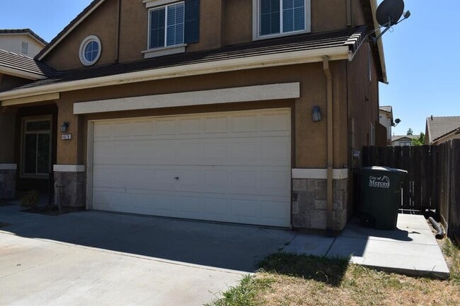 Photo - 4670 Tolman Way