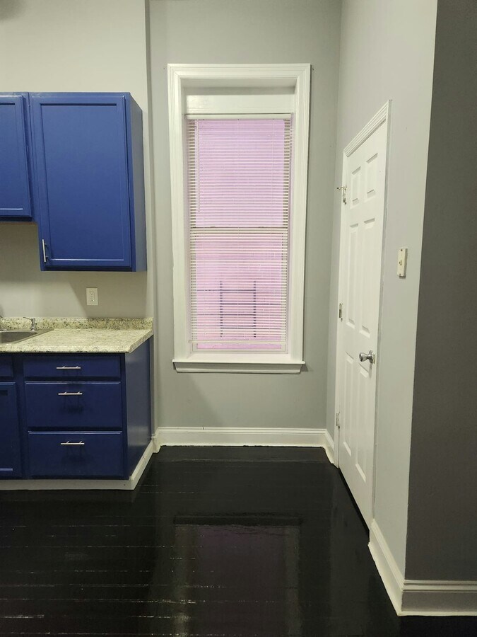 Photo - 2923 Chippewa St Apartment Unit 1f