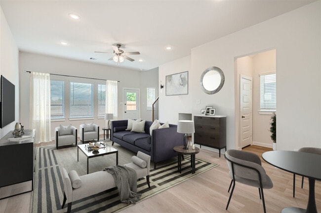 Photo - Logan Square