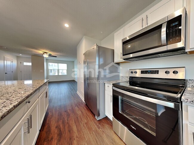 Photo - 5670 Julia Kate Dr