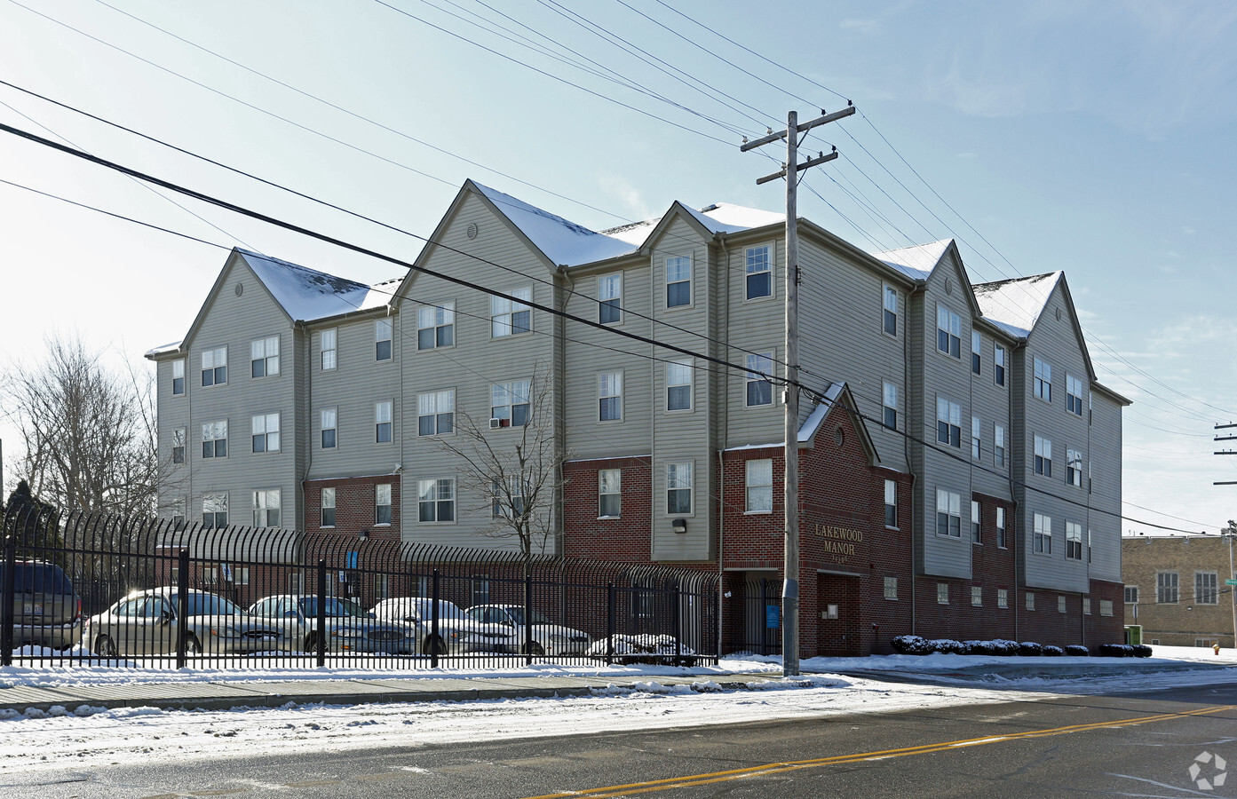 Photo - Lakewood Manor Apartments