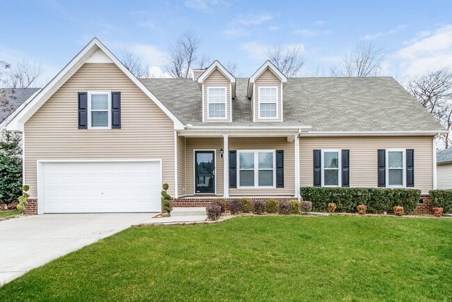 Building Photo - 2913 Waywood Dr