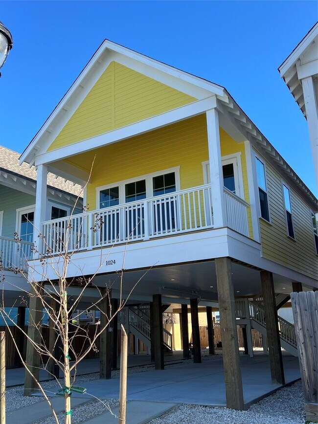 Photo - 1024 62nd St