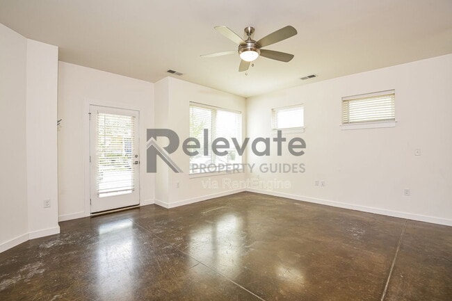 Photo - 1203 Bainbridge St Unit Apt A