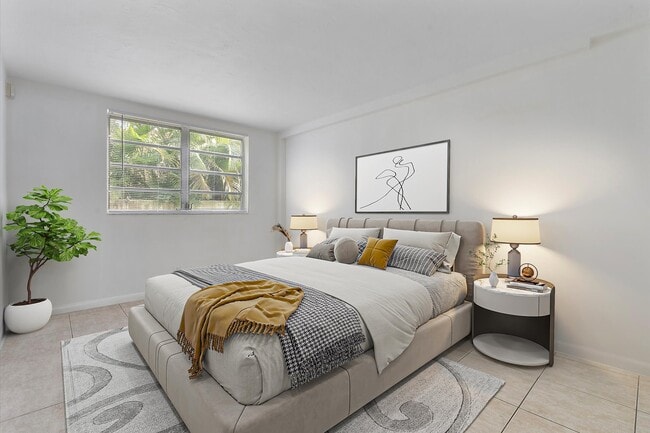 Photo - Hollywood Apartments