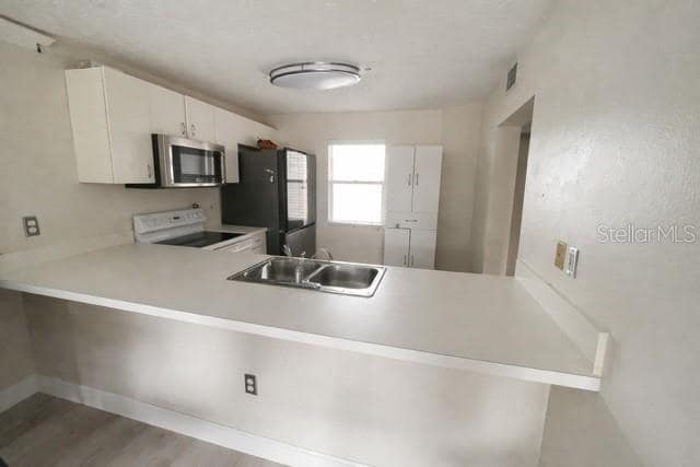 Photo - 9030 Lake Pl Ln