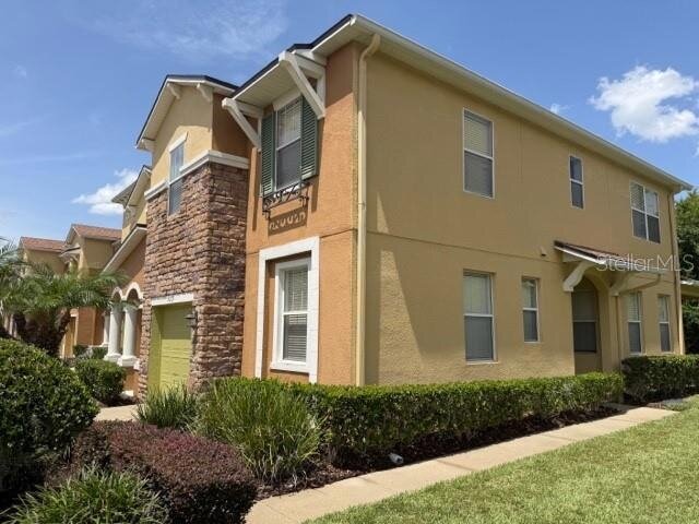 599 Lake Eagle Ln