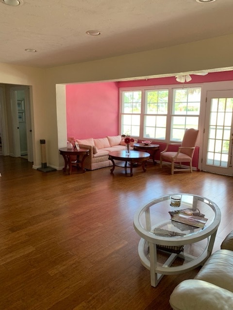 Photo - 7353 Phillips St