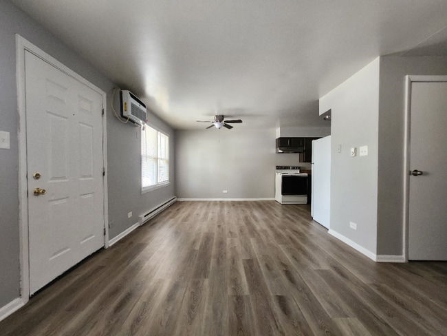 Building Photo - 474 W 14th Pl Unit 1 Rental