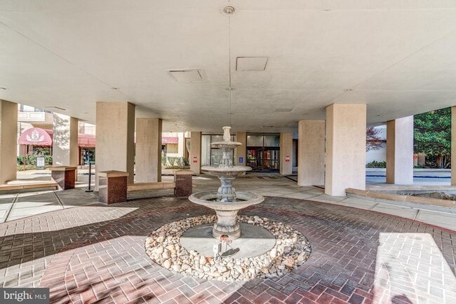 Photo - 4515 Willard Ave Unit 719S