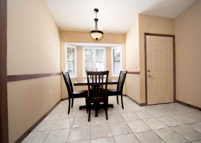 Photo - 2BR/2BA Villa in Whispering Pines Community