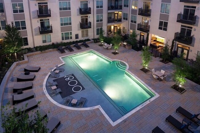 Photo - 1800 Broadway St Unidad c11